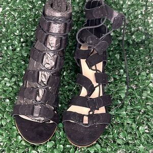 Women’s Size 8.5 Mark Fisher Heels